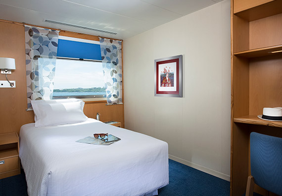 voyager-cabin-santa-cruz-cruise Santa Cruz