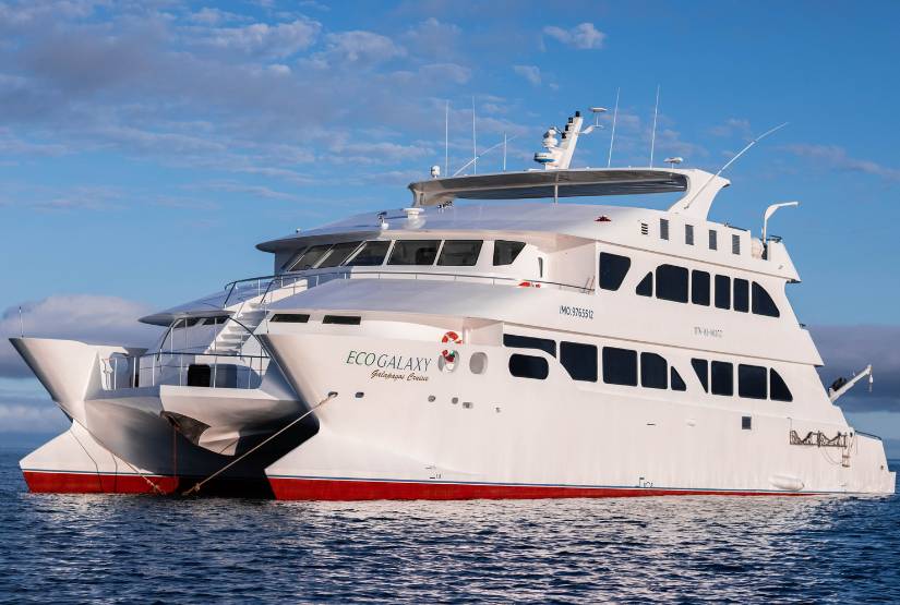 Ecogalaxy Yacht last minute