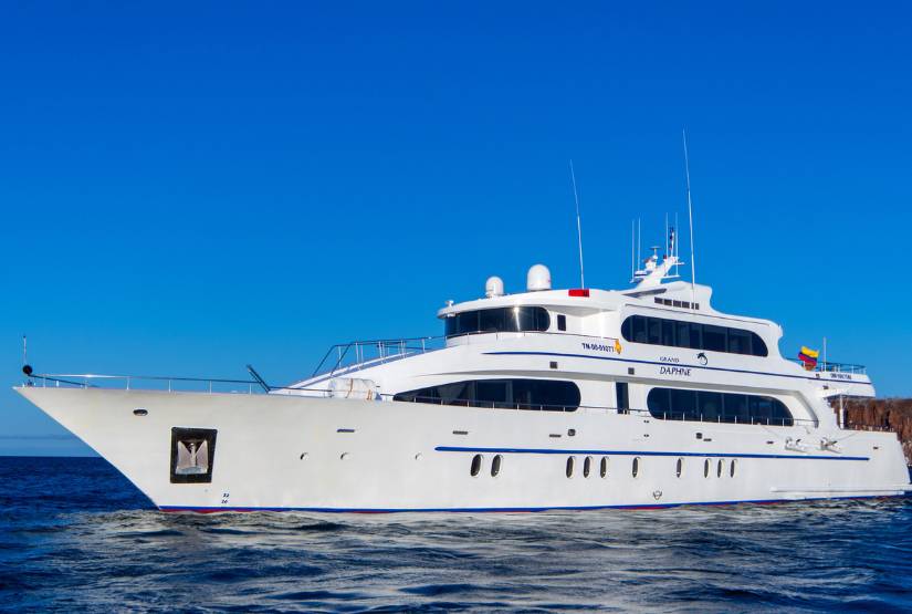 Grand Daphne Yacht last minute