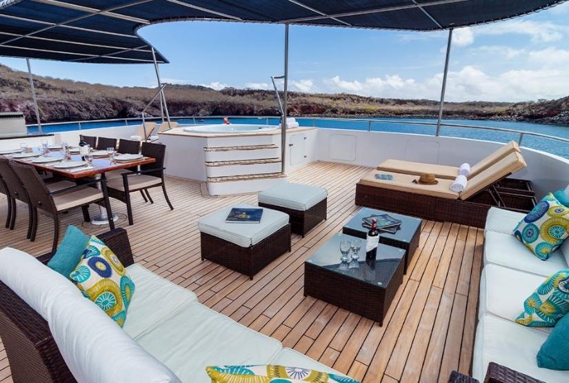 Reina Silvia Voyager Outdoor Lounge