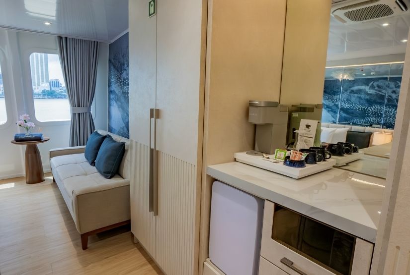 Monique staterooms 1