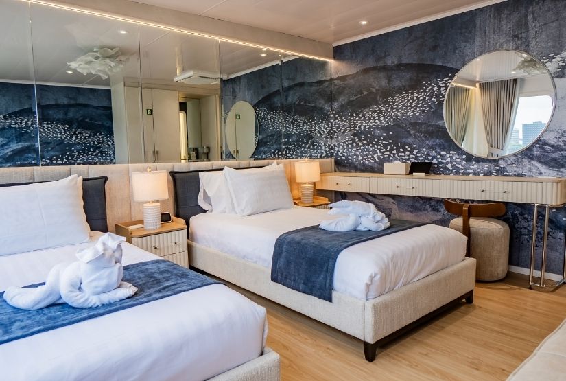 Monique staterooms 5