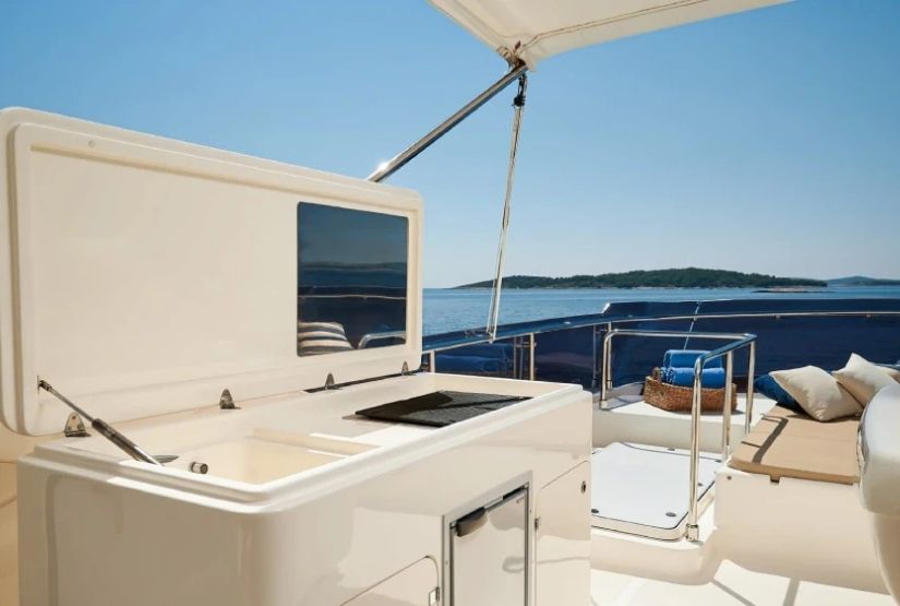 galaxy skape flybridge
