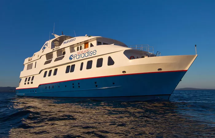 Narural Paradaise Yacht