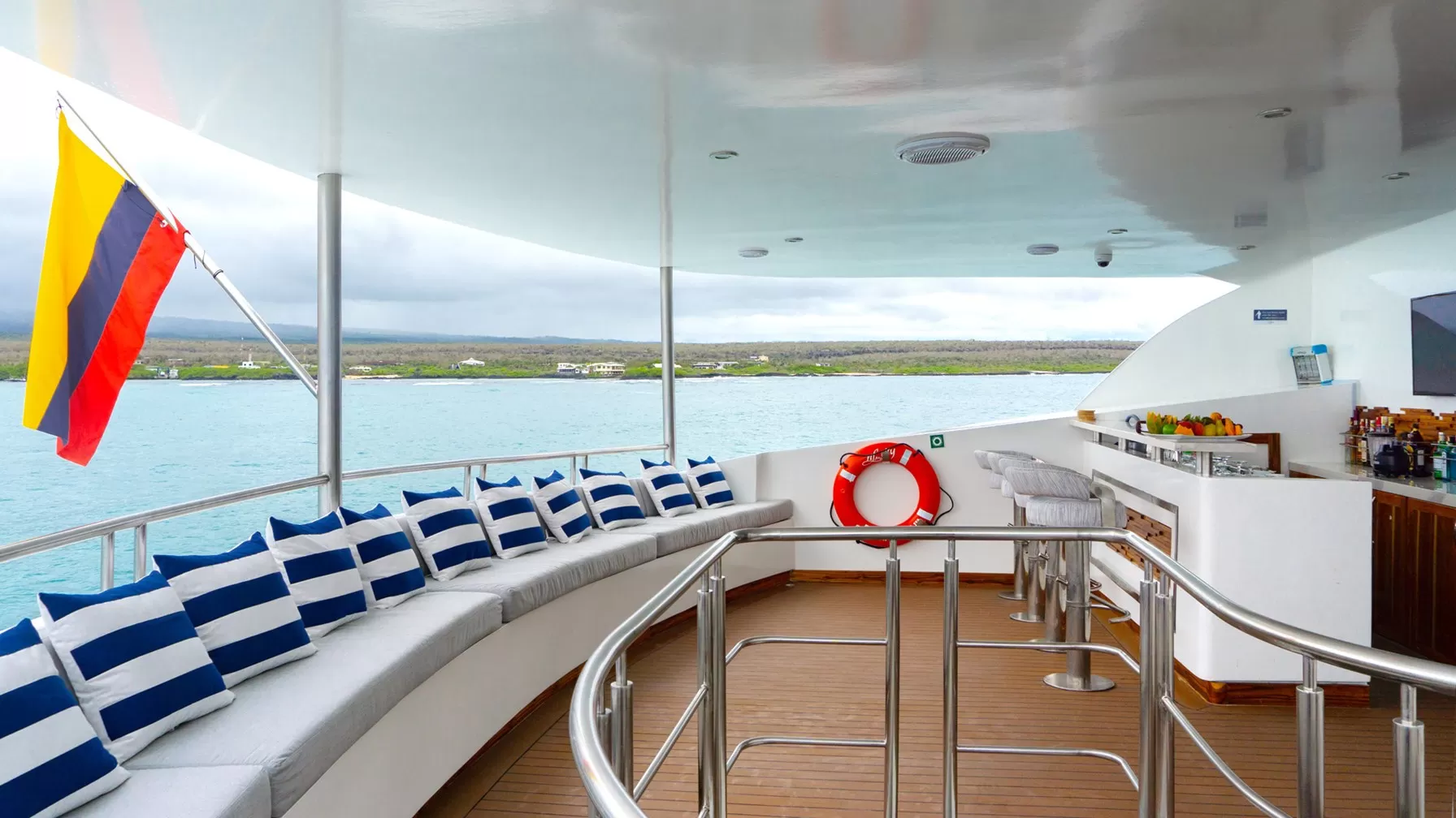 Infinity Yacht