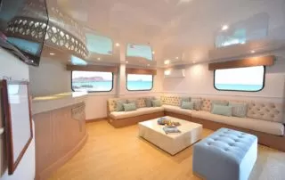 2Social-Area Seaman Catamaran