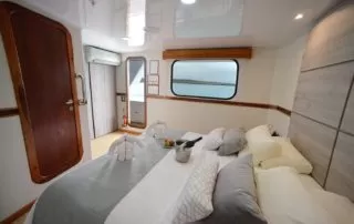 5Matrimonial-Cabin1 Seaman Catamaran