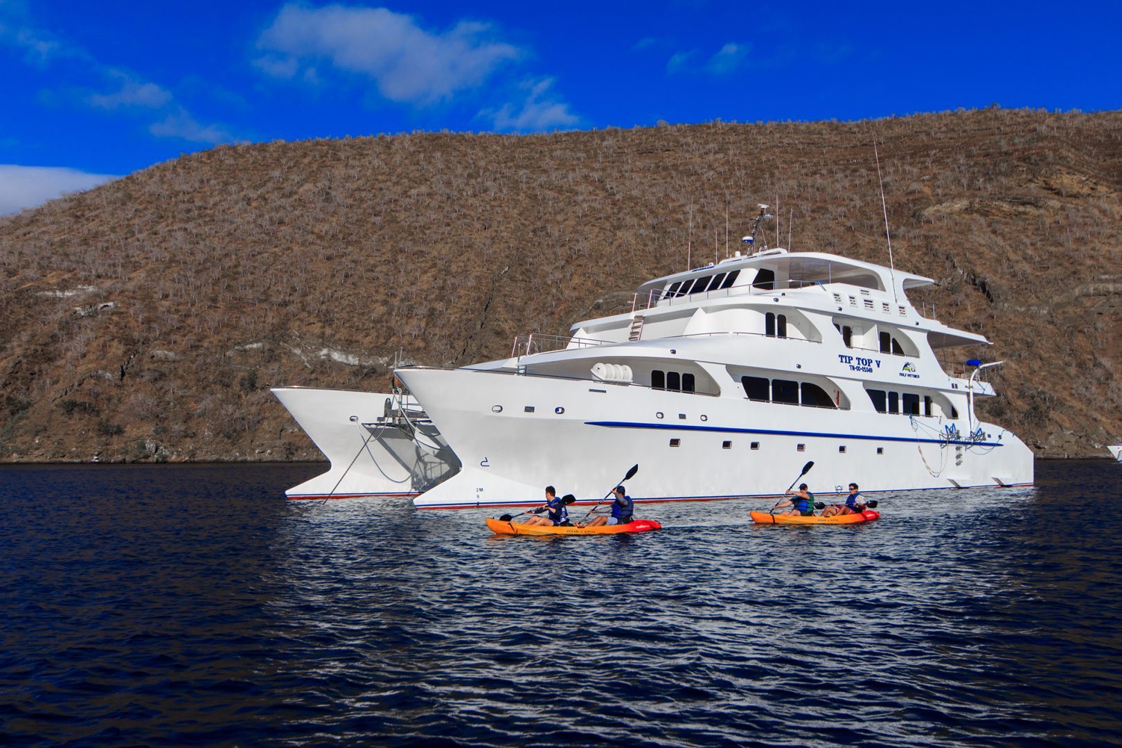 galapagos tour for seniors