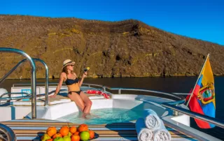 treasure1 Treasure of Galapagos Yacht
