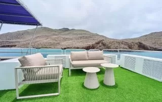 Monserrat Lounge Monserrat Lounge