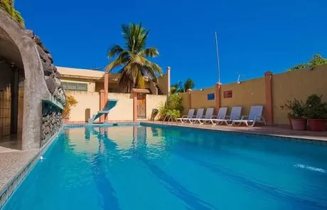 Palmeras Hotel