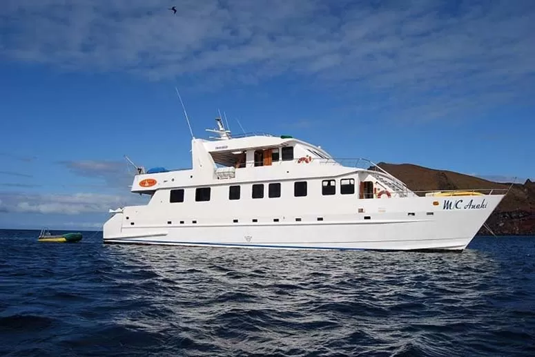 Anahi Yacht