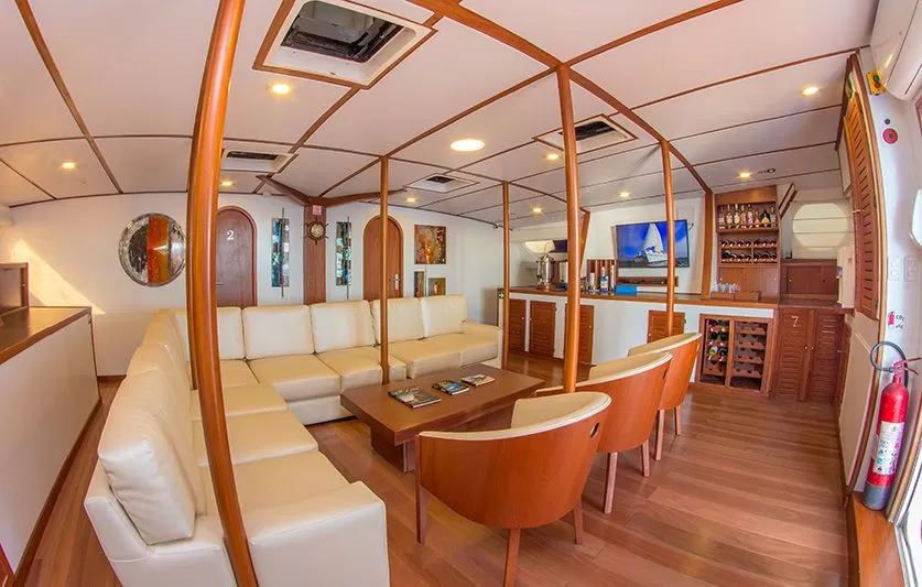 Nemo II Catamaran