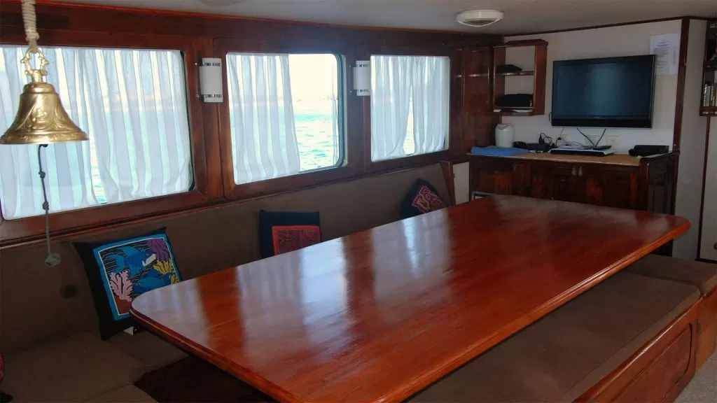 Samba Yacht
