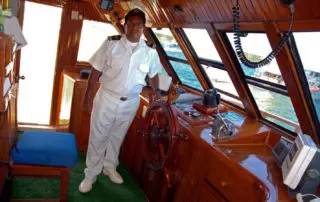 Darwin Yacht Deck Plans