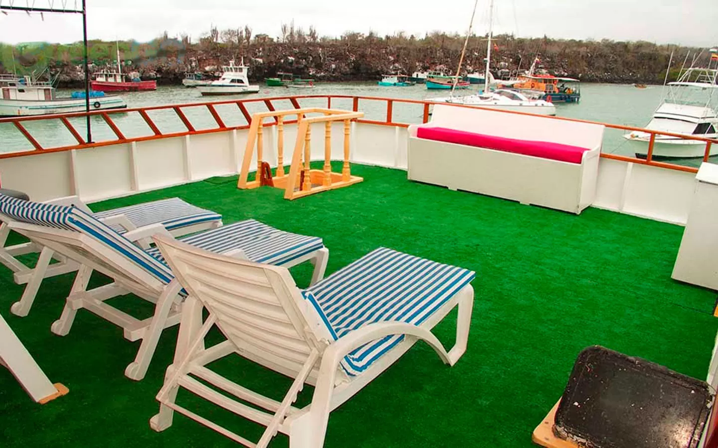 Darwin Yacht Deck Plans