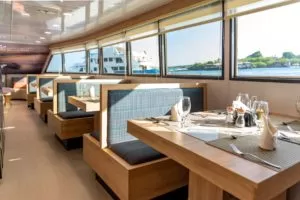 Bonita Yacht Galapagos dinning area