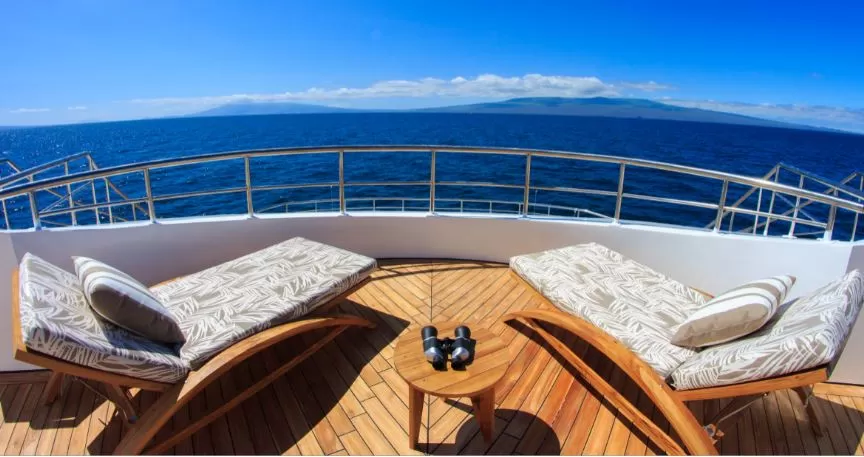 Elite Catamaran Galapagos Luxury Class Golden Panoramic Elite Catamaran Luxury Class