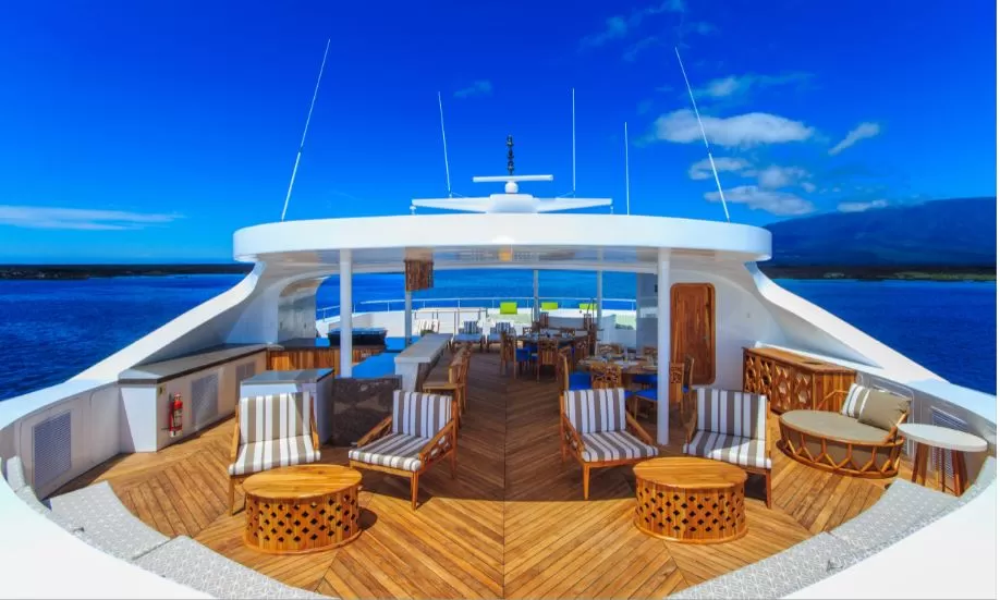 Elite Catamaran Galapagos Luxury Class Golden Sky Deck