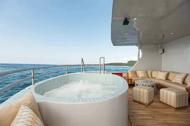 Origin Theory Yacht Galapagos Jacuzzi