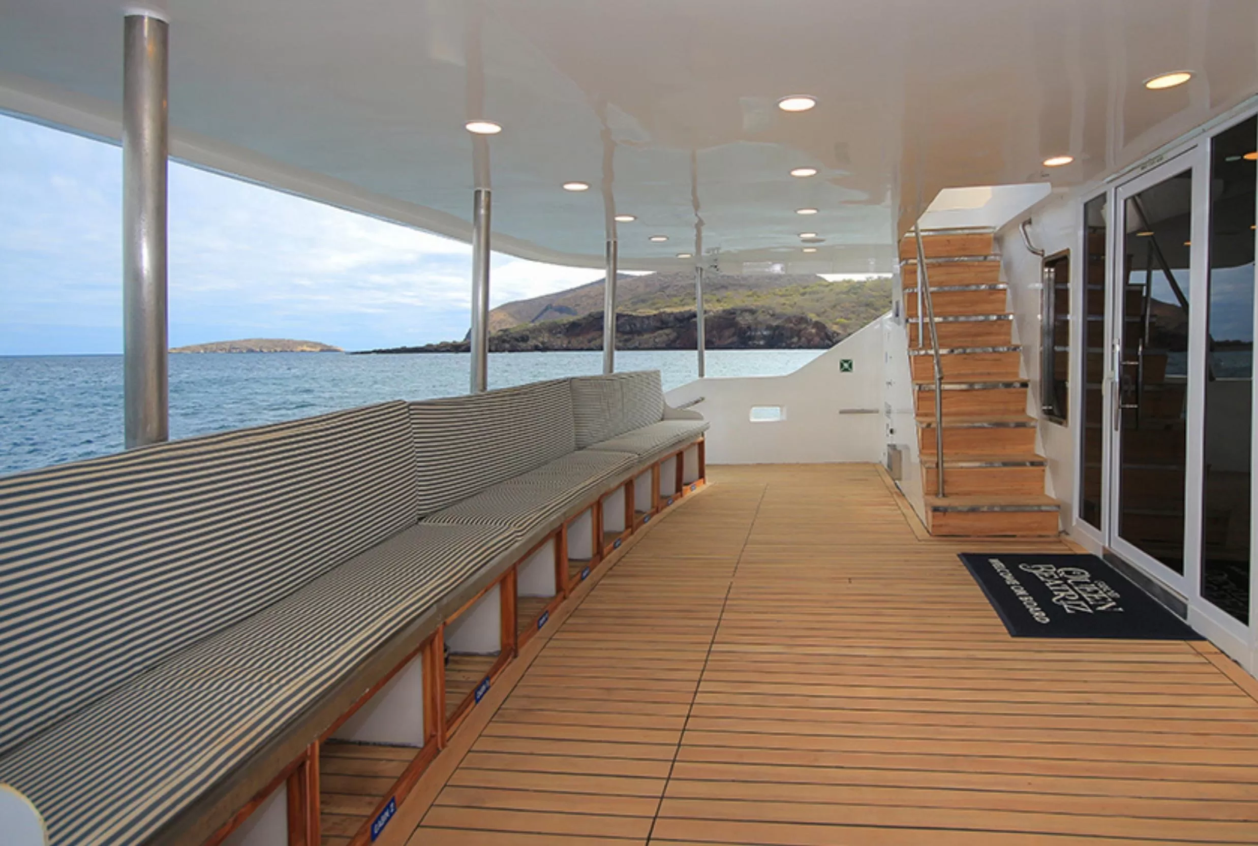 Grand Queen Beatriz balcony Grand Queen Beatriz balcony