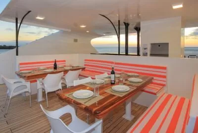 Queen Beatriz diner