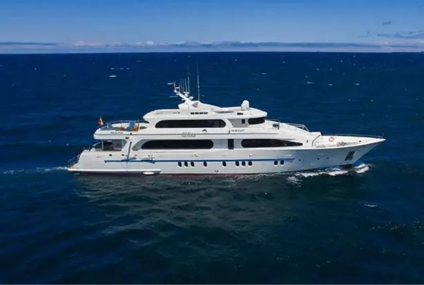 grand daphne yacht