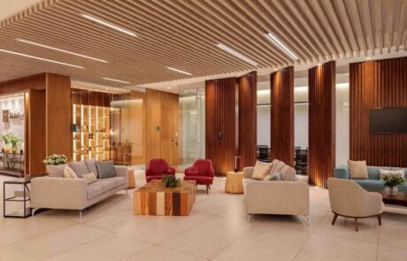 Holiday Inn Hotel Salon