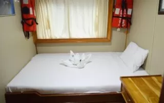Fragata-Yacht-Doble-Bed-cabin Fragata Yacht Doble Bed cabin