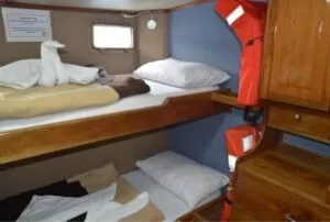Golondrina Yacht Cabin