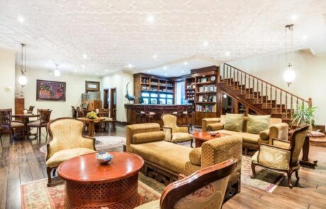 Holiday Inn Express Livingroom