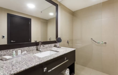 Wyndham hotel bathroom