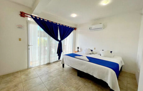 Hotel Cally Isabela GPS Matrimonial bed