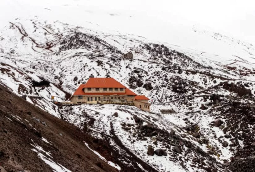 cotopaxi tour refuge
