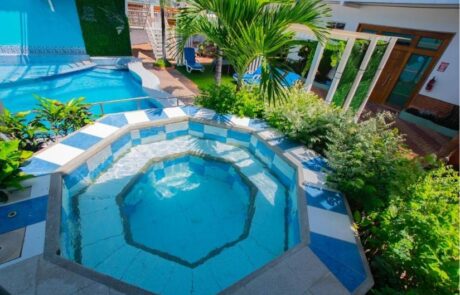 Hotel Blue Marlin pool