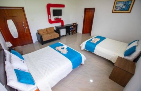 Hotel Blue Marlin triple bed