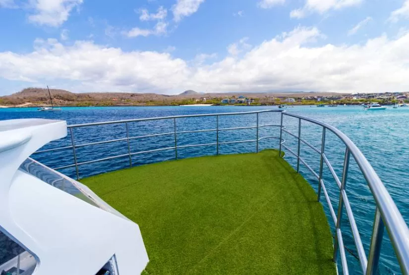 Danubio Azul Yacht gps solarium