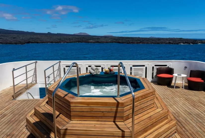 Grand Queen Beatriz Yacht gps jacuzzi