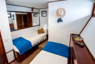 Letty Yacht twin cabin