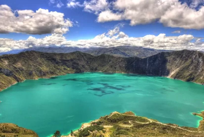 ecuador travel agency quilotoa