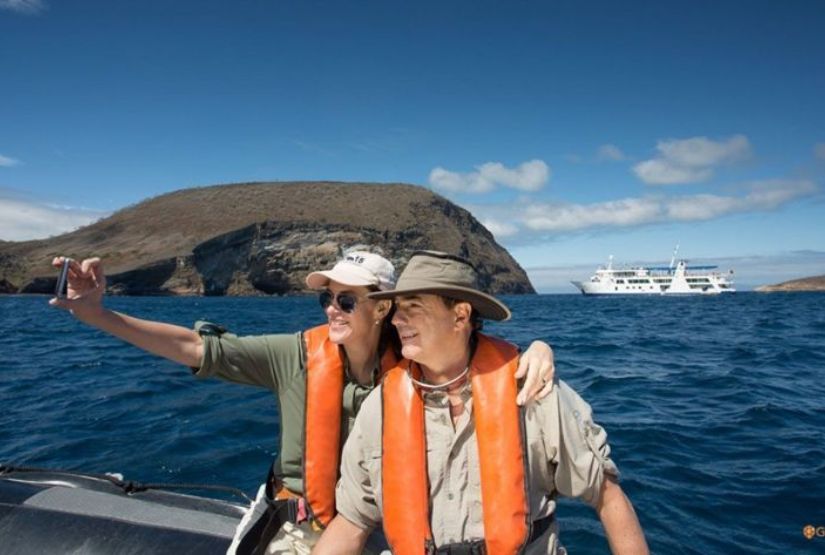 galapagos cruises 2027 tourists