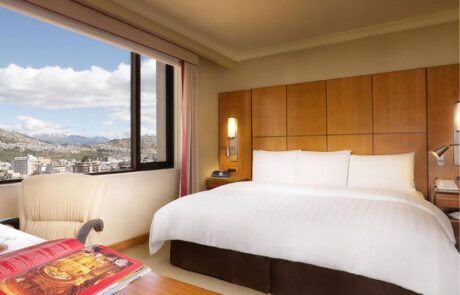 Swissotel Quito matrimonial bed