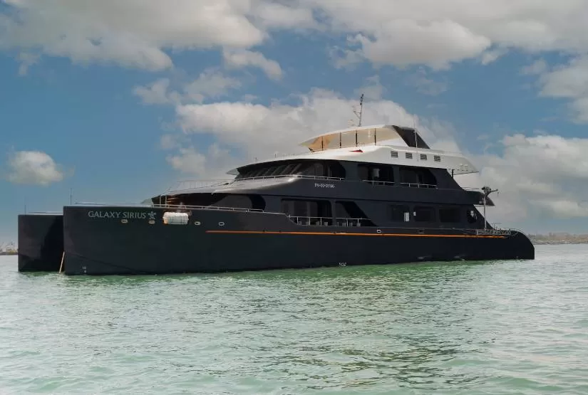 Galaxy-Sirius-Catamaran