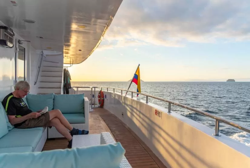 Ecogalaxy Yacht Al Fresco Area