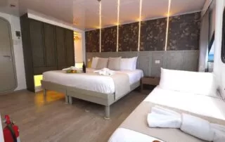 Ecogalaxy Yacht Triple Cabin