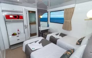 Galaxy Yacht Twin Beds