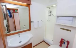 Beluga Yacht Bathroom