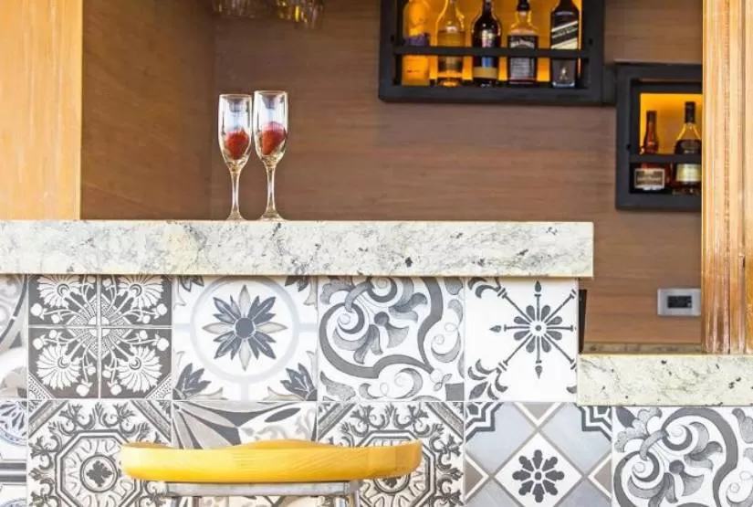Evolution Yacht Al Fresco Bar