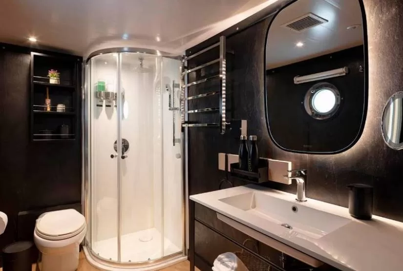 Grace Yacht Bathroom