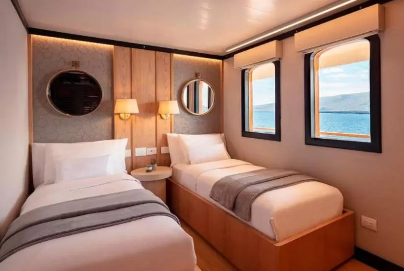 Grace Yacht Twin Suites